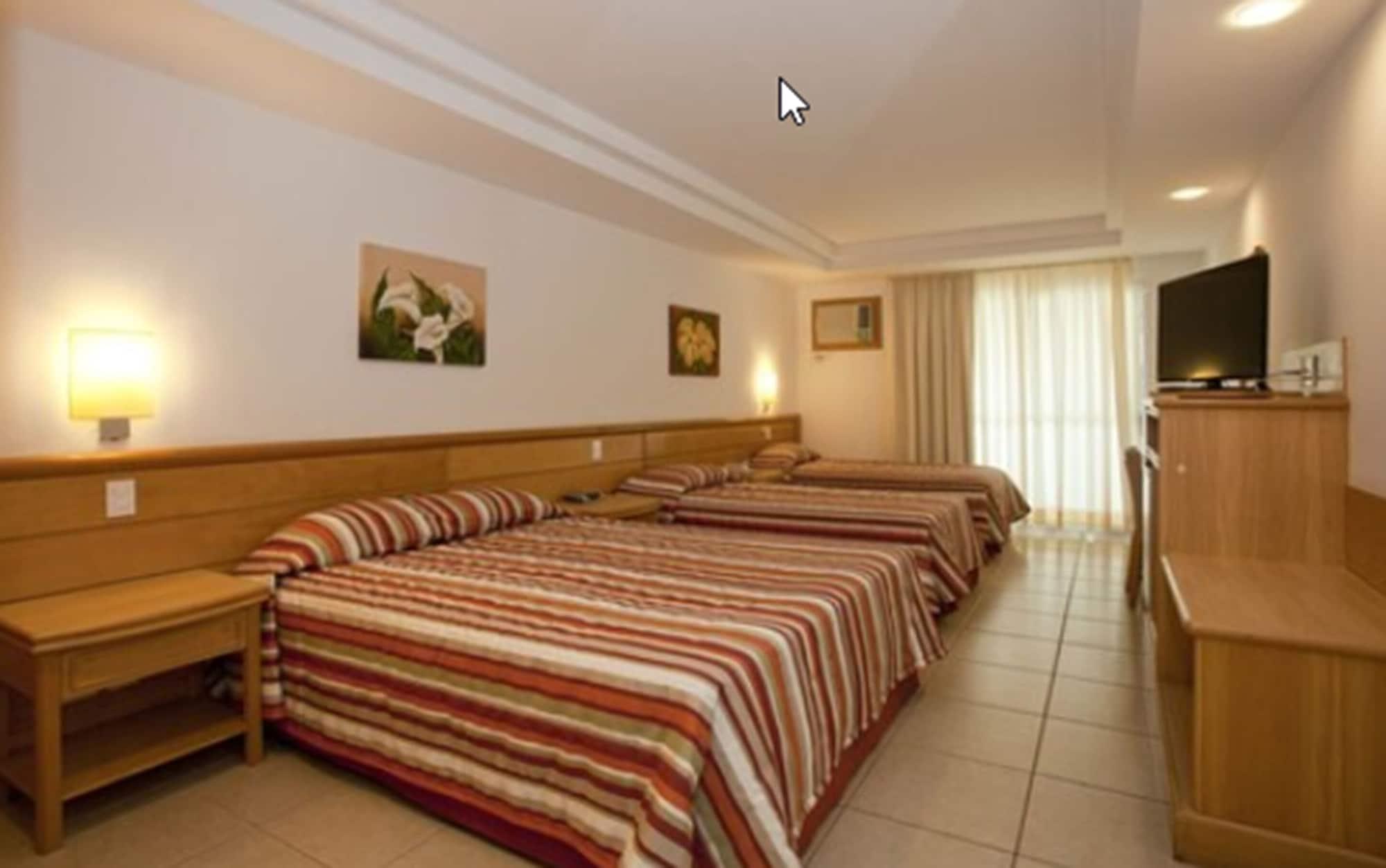 Hotel Atlântico Búzios Convention Esterno foto A typical hotel room