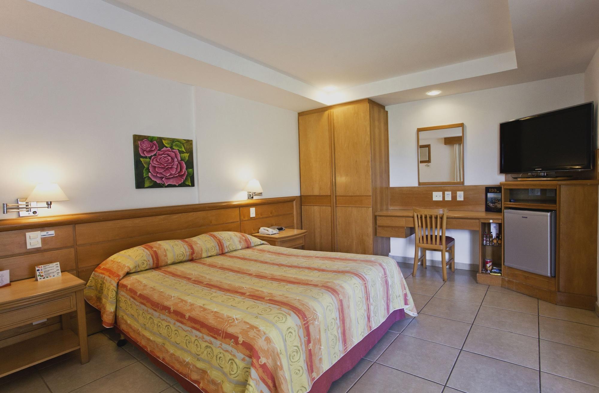 Hotel Atlântico Búzios Convention Esterno foto A room at the hotel